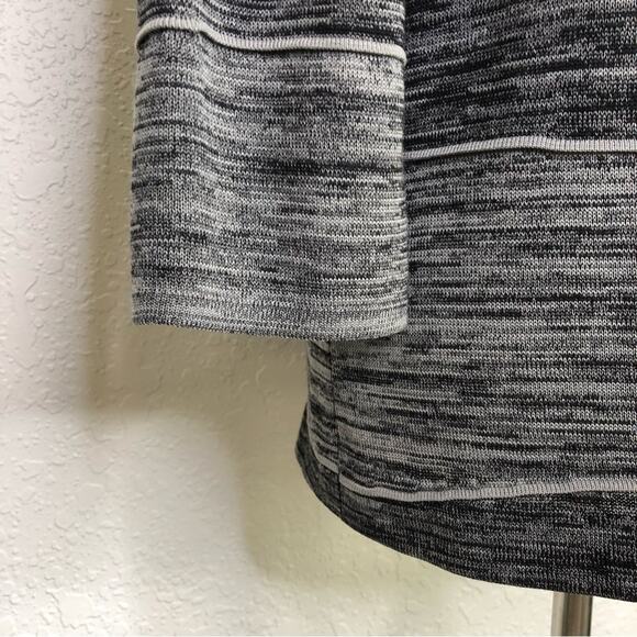 Misook black gray textured striped open hook front knit jacket size Small - Picture 12 of 13